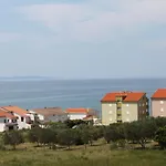 244b Apartament