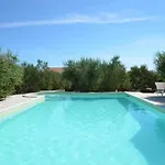 244b Apartman *