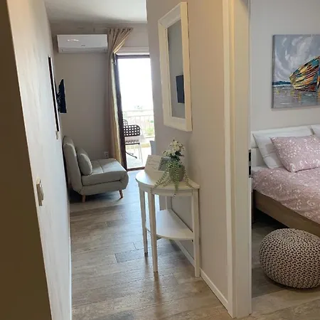 244b Apartman