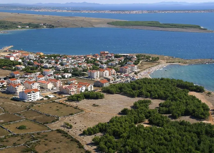 244b * Povljana
